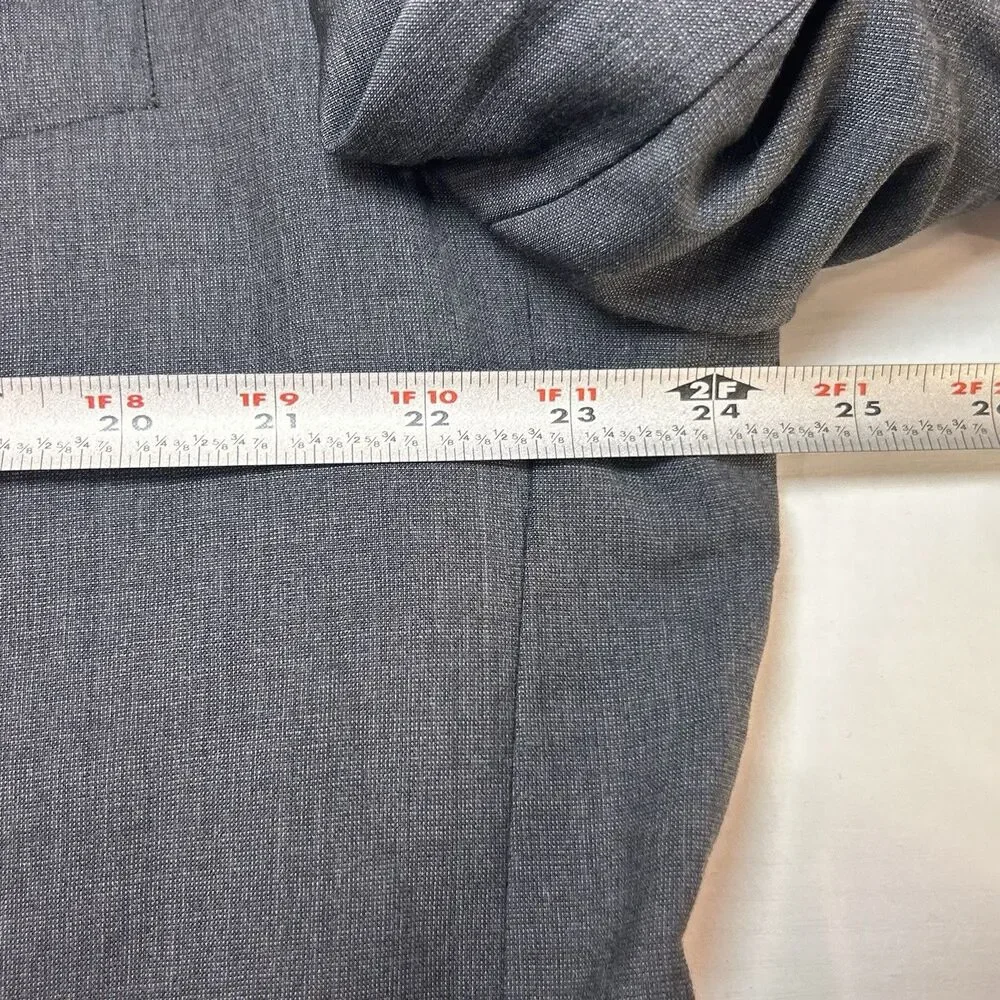 Jos A Bank Signature Collection Men’s Size 46L  Wool Gray Blazer/Sport Coat